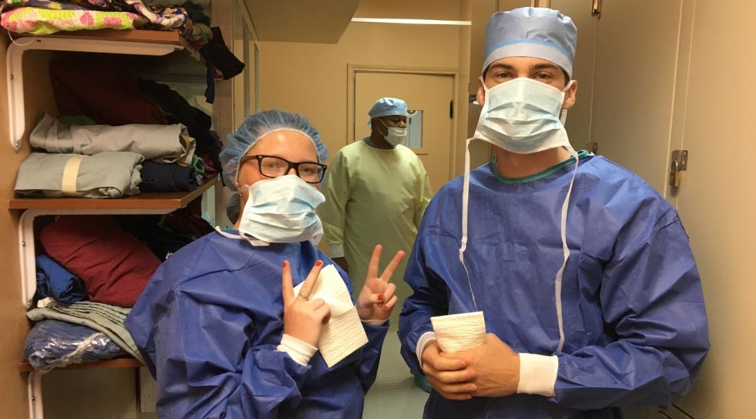 Public Health interns from Projects Abroad heading to the operating room to watch over local doctors whilst on their Public Health internship in Belize. Two Projects Abroad interns are pictured getting ready to go to an operating room and watch over local doctors whilst on their Public Health internship in Belize.
